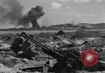Standbild Invasion von Peleliu Peleliu Palau Inseln, 1944, aus Sekunde 55 historischem Filmmaterial Videoclip 65675067129