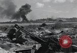 Standbild Invasion von Peleliu Peleliu Palau Inseln, 1944, aus Sekunde 57 historischem Filmmaterial Videoclip 65675067129
