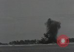 Standbild Invasion von Peleliu Peleliu Palau Inseln, 1944, aus Sekunde 27 historischem Filmmaterial Videoclip 65675067130