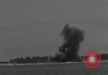 Standbild Invasion von Peleliu Peleliu Palau Inseln, 1944, aus Sekunde 28 historischem Filmmaterial Videoclip 65675067130