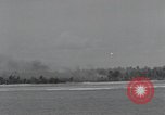 Standbild Invasion von Peleliu Peleliu Palau Inseln, 1944, aus Sekunde 41 historischem Filmmaterial Videoclip 65675067130