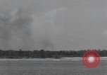 Standbild Invasion von Peleliu Peleliu Palau Inseln, 1944, aus Sekunde 60 historischem Filmmaterial Videoclip 65675067130