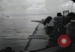 Standbild Invasion von Peleliu Peleliu Palau Inseln, 1944, aus Sekunde 3 historischem Filmmaterial Videoclip 65675067131