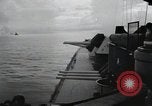 Standbild Invasion von Peleliu Peleliu Palau Inseln, 1944, aus Sekunde 4 historischem Filmmaterial Videoclip 65675067131