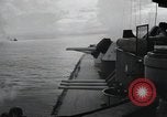 Standbild Invasion von Peleliu Peleliu Palau Inseln, 1944, aus Sekunde 12 historischem Filmmaterial Videoclip 65675067131