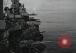 Standbild Invasion von Peleliu Peleliu Palau Inseln, 1944, aus Sekunde 26 historischem Filmmaterial Videoclip 65675067131