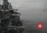 Standbild Invasion von Peleliu Peleliu Palau Inseln, 1944, aus Sekunde 35 historischem Filmmaterial Videoclip 65675067131