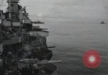 Standbild Invasion von Peleliu Peleliu Palau Inseln, 1944, aus Sekunde 36 historischem Filmmaterial Videoclip 65675067131