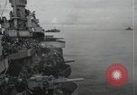 Standbild Invasion von Peleliu Peleliu Palau Inseln, 1944, aus Sekunde 60 historischem Filmmaterial Videoclip 65675067131
