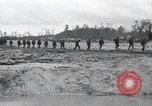 Standbild Invasion von Peleliu Peleliu Palau Inseln, 1944, aus Sekunde 61 historischem Filmmaterial Videoclip 65675067133