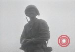Standbild Invasion von Peleliu Peleliu Palau Inseln, 1944, aus Sekunde 46 historischem Filmmaterial Videoclip 65675067134