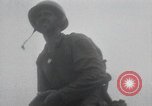 Standbild Invasion von Peleliu Peleliu Palau Inseln, 1944, aus Sekunde 47 historischem Filmmaterial Videoclip 65675067134
