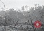 Standbild Invasion von Peleliu Peleliu Palau Inseln, 1944, aus Sekunde 43 historischem Filmmaterial Videoclip 65675067135