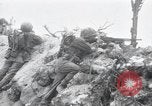 Standbild Invasion von Peleliu Peleliu Palau Inseln, 1944, aus Sekunde 46 historischem Filmmaterial Videoclip 65675067135
