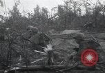 Standbild Invasion von Peleliu Peleliu Palau Inseln, 1944, aus Sekunde 15 historischem Filmmaterial Videoclip 65675067136