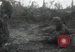 Standbild Invasion von Peleliu Peleliu Palau Inseln, 1944, aus Sekunde 28 historischem Filmmaterial Videoclip 65675067136