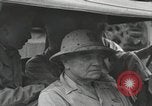 Standbild Invasion von Peleliu Peleliu Palau Inseln, 1944, aus Sekunde 29 historischem Filmmaterial Videoclip 65675067138