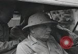 Standbild Invasion von Peleliu Peleliu Palau Inseln, 1944, aus Sekunde 34 historischem Filmmaterial Videoclip 65675067138