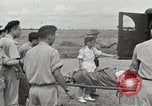 Image des soldats blessés Hanoi l'Indochine française, 1947, de la seconde 15 séquences d'archives historiques vidéo 65675067149