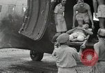 Image des soldats blessés Hanoi l'Indochine française, 1947, de la seconde 52 séquences d'archives historiques vidéo 65675067149