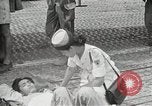 Image des soldats blessés Hanoi l'Indochine française, 1947, de la seconde 51 séquences d'archives historiques vidéo 65675067150