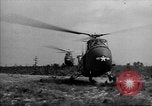 Standbild armored Combat Training Mojave California USA, 1955, aus Sekunde 23 historischem Filmmaterial Videoclip 65675067158