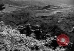 Standbild armored Combat Training Mojave California USA, 1955, aus Sekunde 31 historischem Filmmaterial Videoclip 65675067158