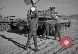 Immagine di Armored Combat training Mojave California USA, 1955, secondo 6 filmato di repertorio 65675067161