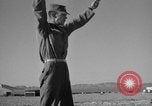Immagine di Armored Combat training Mojave California USA, 1955, secondo 15 filmato di repertorio 65675067161