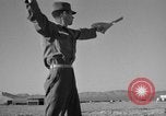 Immagine di Armored Combat training Mojave California USA, 1955, secondo 19 filmato di repertorio 65675067161