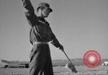 Immagine di Armored Combat training Mojave California USA, 1955, secondo 20 filmato di repertorio 65675067161