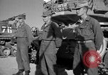 Immagine di Armored Combat training Mojave California USA, 1955, secondo 25 filmato di repertorio 65675067161