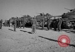 Immagine di Armored Combat training Mojave California USA, 1955, secondo 29 filmato di repertorio 65675067161