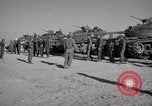 Immagine di Armored Combat training Mojave California USA, 1955, secondo 30 filmato di repertorio 65675067161