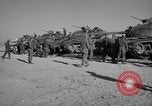 Immagine di Armored Combat training Mojave California USA, 1955, secondo 35 filmato di repertorio 65675067161