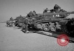 Immagine di Armored Combat training Mojave California USA, 1955, secondo 47 filmato di repertorio 65675067161