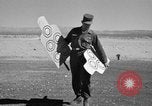 Immagine di Armored Combat training Mojave California USA, 1955, secondo 21 filmato di repertorio 65675067162