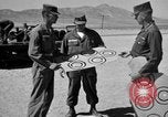 Immagine di Armored Combat training Mojave California USA, 1955, secondo 27 filmato di repertorio 65675067162