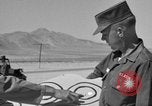 Immagine di Armored Combat training Mojave California USA, 1955, secondo 34 filmato di repertorio 65675067162