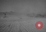 Image la formation de combat blindés Mojave California USA, 1955, de la seconde 22 séquences d'archives historiques vidéo 65675067163