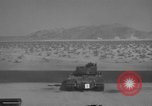 Image la formation de combat blindés Mojave California USA, 1955, de la seconde 33 séquences d'archives historiques vidéo 65675067163