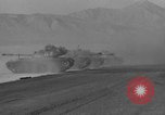 Image la formation de combat blindés Mojave California USA, 1955, de la seconde 50 séquences d'archives historiques vidéo 65675067163