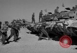 Image la formation de combat blindés Mojave California USA, 1955, de la seconde 37 séquences d'archives historiques vidéo 65675067164