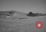 Image la formation de combat blindés Mojave California USA, 1955, de la seconde 55 séquences d'archives historiques vidéo 65675067164