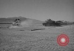 Image la formation de combat blindés Mojave California USA, 1955, de la seconde 56 séquences d'archives historiques vidéo 65675067164