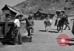 Immagine di Partecipanti Calico Mojave California USA, 1955, secondo 23 filmato di repertorio 65675067165