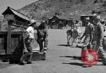Immagine di Partecipanti Calico Mojave California USA, 1955, secondo 24 filmato di repertorio 65675067165