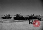 Immagine di Armored Combat training Mojave California USA, 1955, secondo 48 filmato di repertorio 65675067166