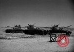 Immagine di Armored Combat training Mojave California USA, 1955, secondo 50 filmato di repertorio 65675067166