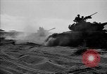 Immagine di Armored Combat training Mojave California USA, 1955, secondo 55 filmato di repertorio 65675067166
